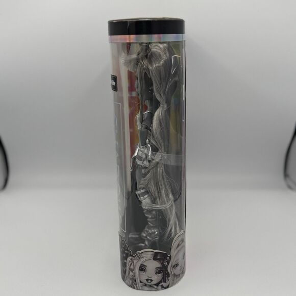 Rainbow High Shadow High Luna Madison Fashion Doll Series 1 New in Box - Picture 2 of 16